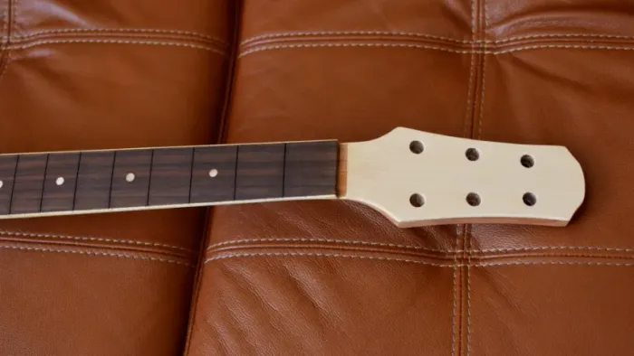 Braço para guitarra em mogno e rosewood (B214)