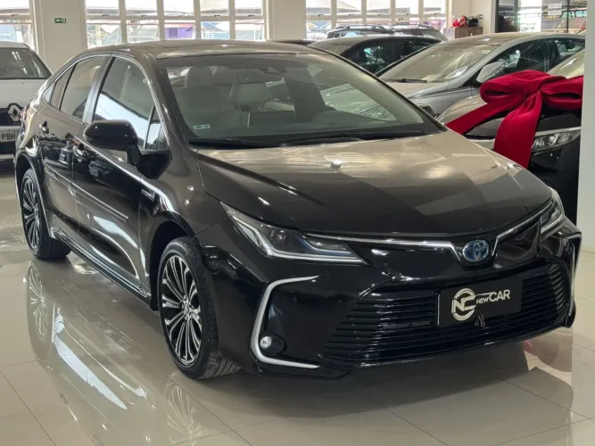 Toyota Corolla Altis Prem. Hybrid 1.8 Flex AUT 2023