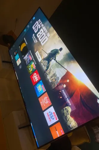 TV SAMSUNG DU8000 ?2025 NO PLÁSTICO