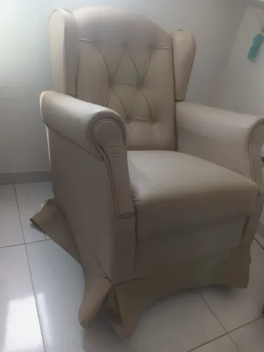 Poltrona Amamentação com balanço 