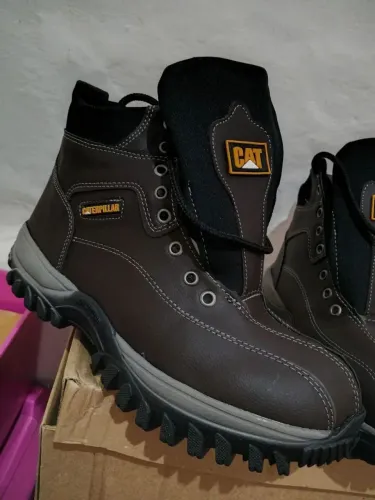 Bota masculina