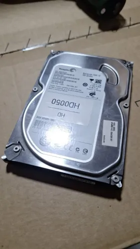 HD Seagate 320GB SATA ST332041 - Funcionando
