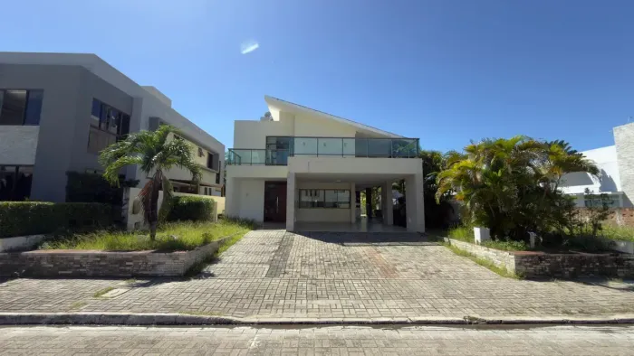 VENDO/ALUGO - CASA EM CONDOMÍNIO - 4 SUÍTES - INTERMARES/CABEDELO
