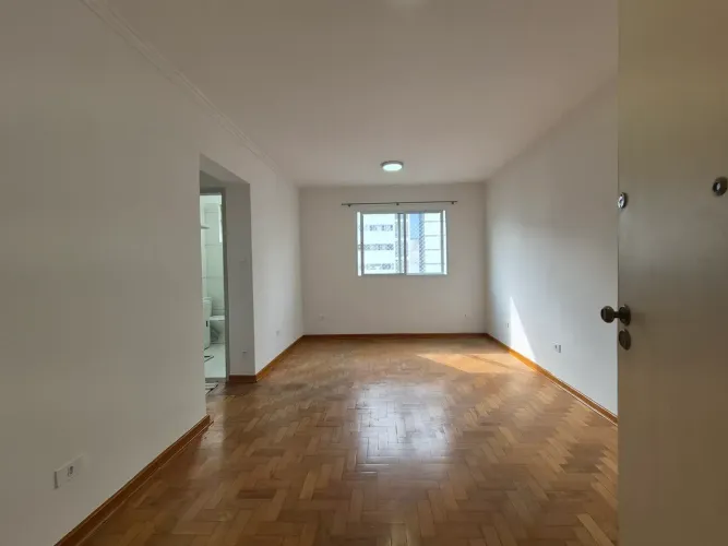 Kit Consolação 27mts, vão livre, cozinha com armários, banheiro box blindex - Prox Metro R