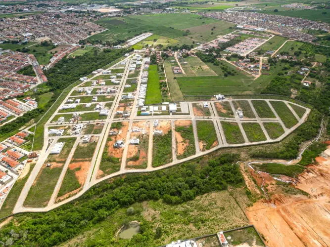 CASA NA PLANTA NO RESIDENCIAL FLOR DE MARIA