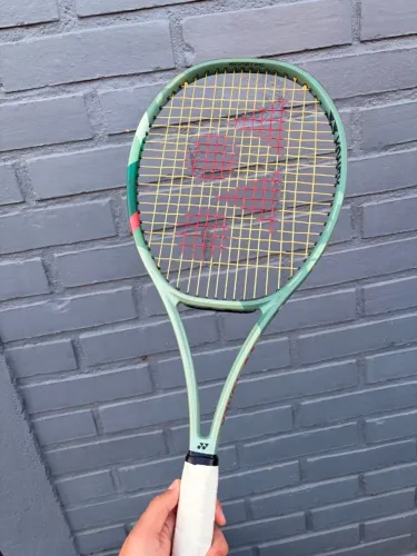 Yonex Percept 97 310 g