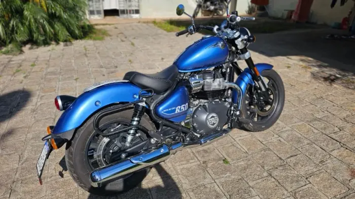 Moto Super Meteor Royal Enfield 650