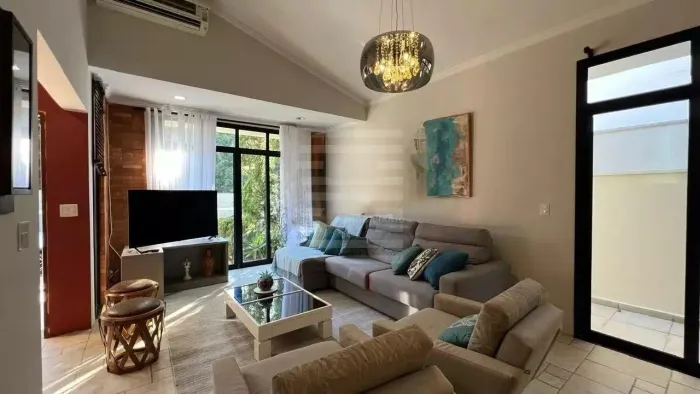 Casa em Condominio para venda em Valinhos, com 4 quartos, sendo 1 suite