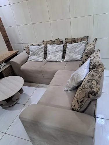 SOFÁ DE CANTO