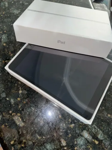 iPad 9ª Geração 256GB Wi-Fi - Original + Caixa (Muito Novo)