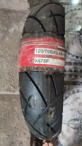 Pneu 120 70 19