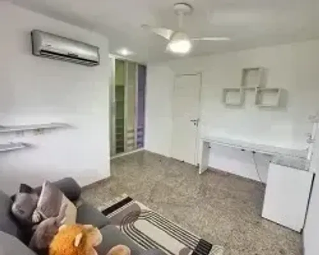 COND. MANSÃO ADRIANÓPOLIS, MOBILIADO, 4 SUÍTES, SALA 3 AMBIENTES E 2 VAGAS.