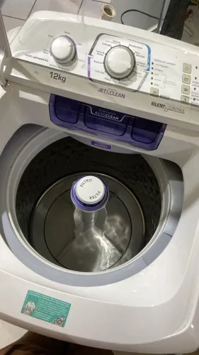 Máquina de lavar roupas