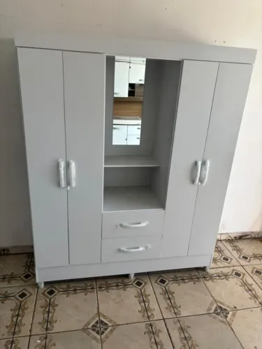 Guarda a roupa de casal nova