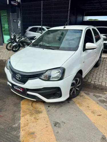 Toyota Etios X Plus Sedan 1.5 Flex 16V 4P Mec. 2020