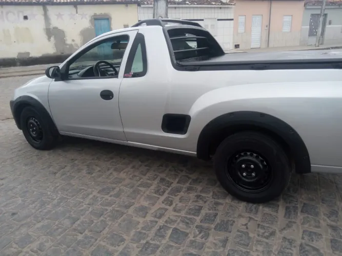 Chevrolet Montana 1.4 8V Conquest Econoflex 2P 2010