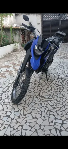 Vendo XTZ Lander 250 cor azul ano 2020 valor 19.000 não aceito troca