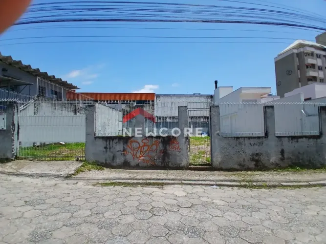 Lote em Rua Procópio Manoel Pires - Trindade - Florianópolis/SC