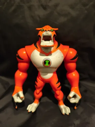 Rath Irado Original Ben 10 Bandai Action Figure Boneco Figura