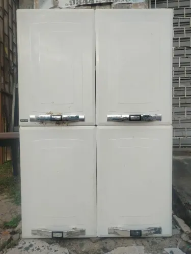 Armário de cozinha.
