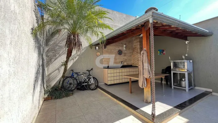 Casa, 3 quartos, 1 suite, 3 vagas
