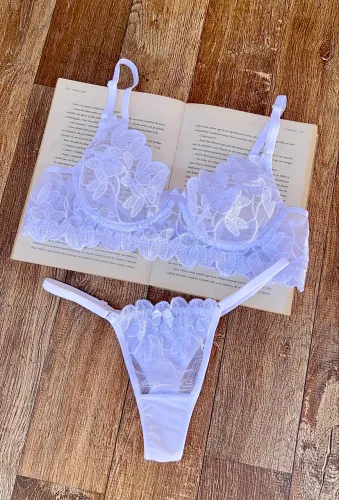 Lingerie de renda