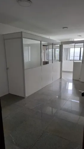 Sala Comercial Edf. Trade Center - Centro