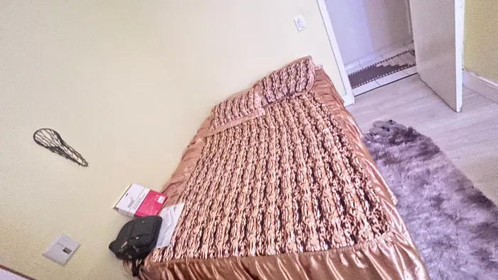 Vendo cama de casal Queen