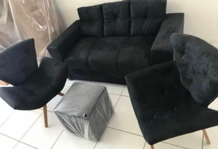 Sofá com Poltronas