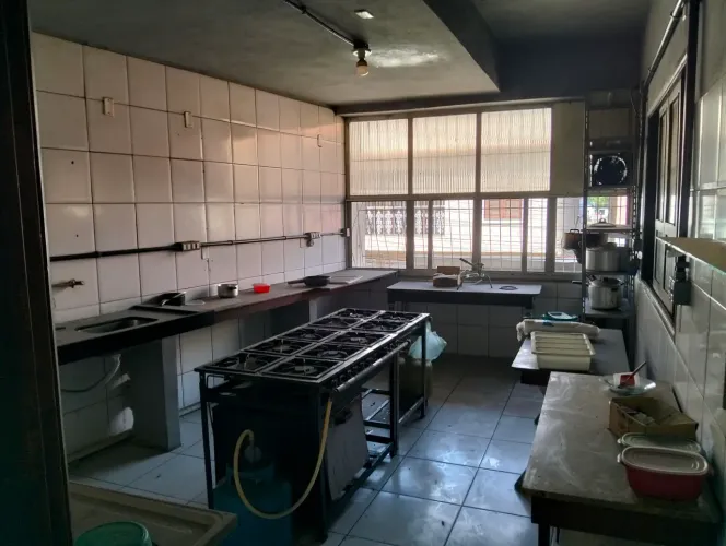 Aluguel de ponto comercial no centro 