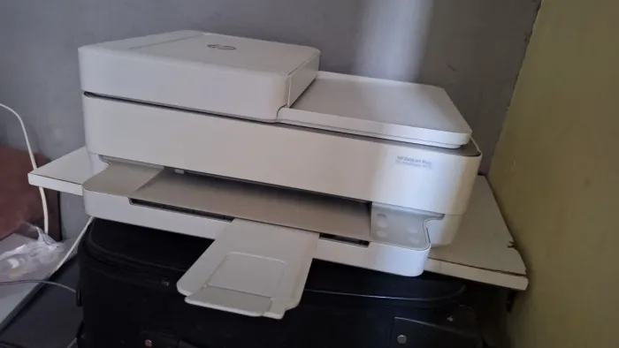 HP DeskJet Plus Ink Advantage 6476