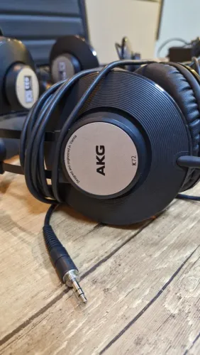 Kit 4 Fones profissionais AKG
