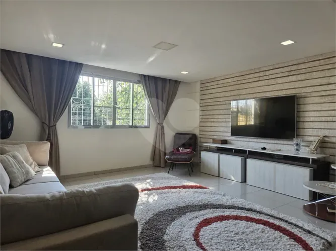 Casa com 3 quartos sendo 2 suítes 3 vagas a venda no Cupecê (Jardim Prudência),São Paulo -