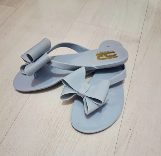 Petit Jolie número 37