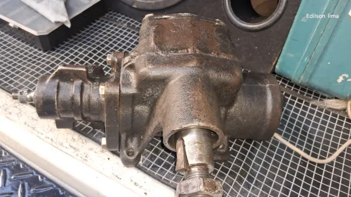 Caixa direção Ford