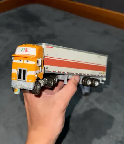 Carros Disney Pixar - PAUL VALDEZ HAULER 2010 MATTEL