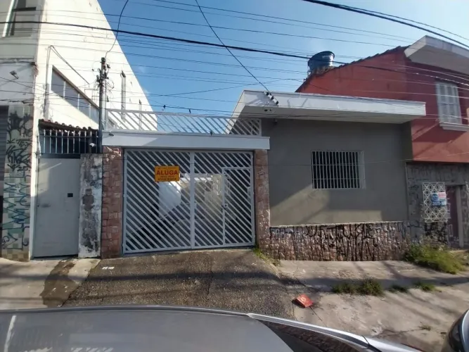 Casa comercial na Lapa Rua Afonso sardinha, 649