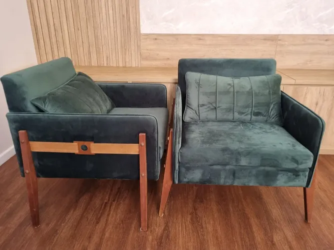 Duas poltronas