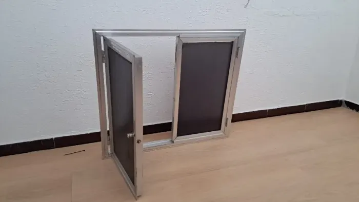 Porta de alumínio para pia de cozinha alt 60cm x lar 69cm
