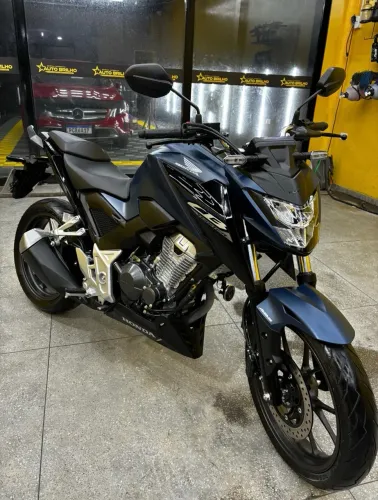 Honda CB 300F ABS 2025