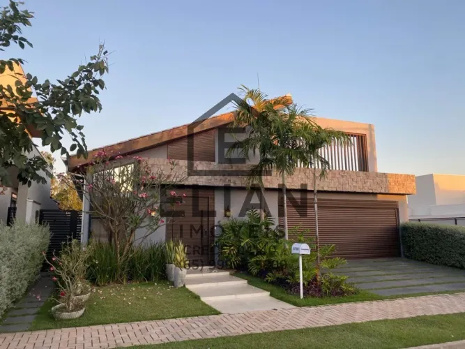 Casa térrea de alto padrão no Florais do Valle - Cuiabá
