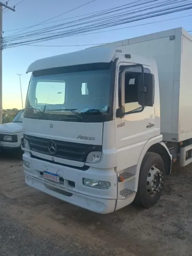Caminhão Mercedes 1418