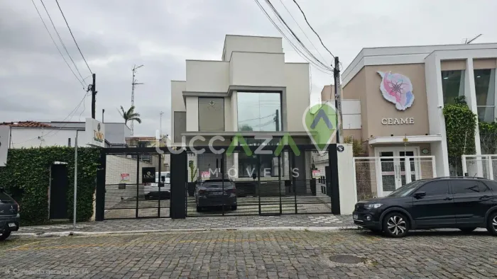 Excelente oportunidade de locação de sala comercial no Centro de Jacareí-SP: 3 salas, 5 ba
