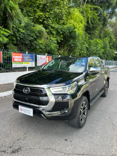 Toyota Hilux CD SRX 4X4 2.8 TDI 16V Diesel Aut. 2023
