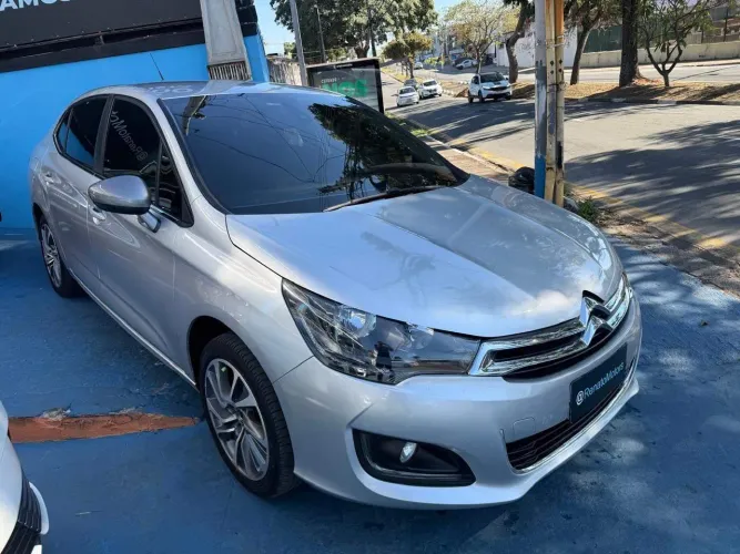 Citroen C4 Lounge S 1.6 Turbo Flex Aut. 2018
