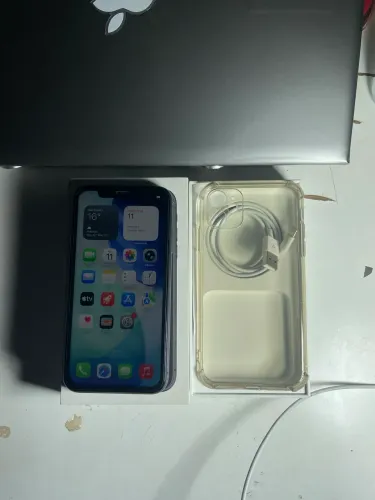 iPhone 11 128GB