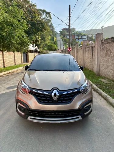 Renault Captur Intense 1.3 TB 16V Flex 5P AUT 2022