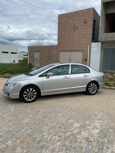 Honda Civic Sed. Lxl/lxl SE 1.8 Flex 16V Mec. 2011