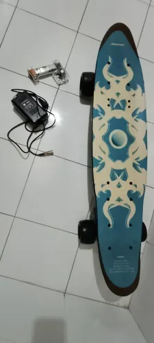 Skate elétrico adulto
