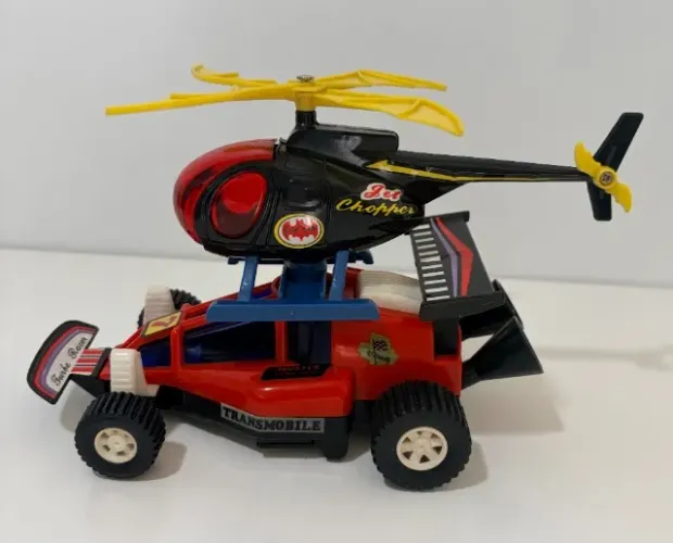 Brinquedo Batman Micro Chopper with Racer - Com Caixa e Funciona com Pilha